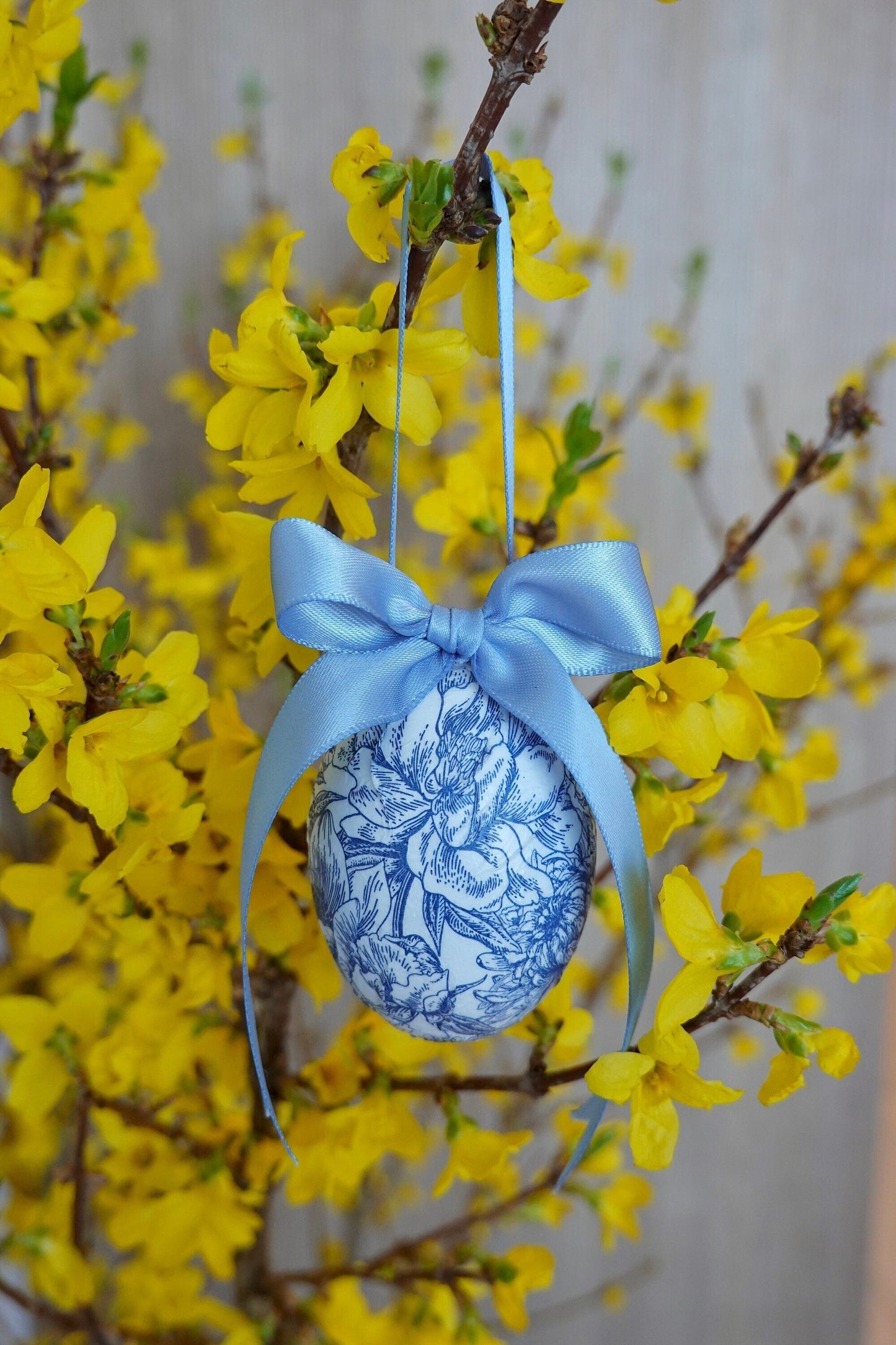 Spring Egg Ornament